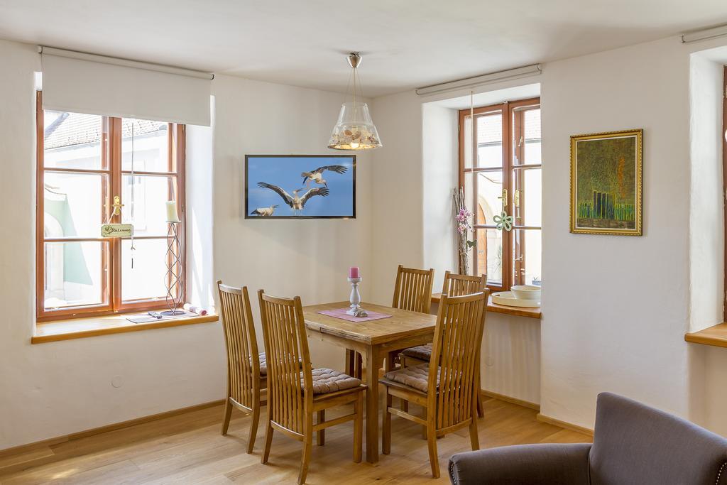 Unser Rosa Haus Fuer Sie 루스트 객실 사진